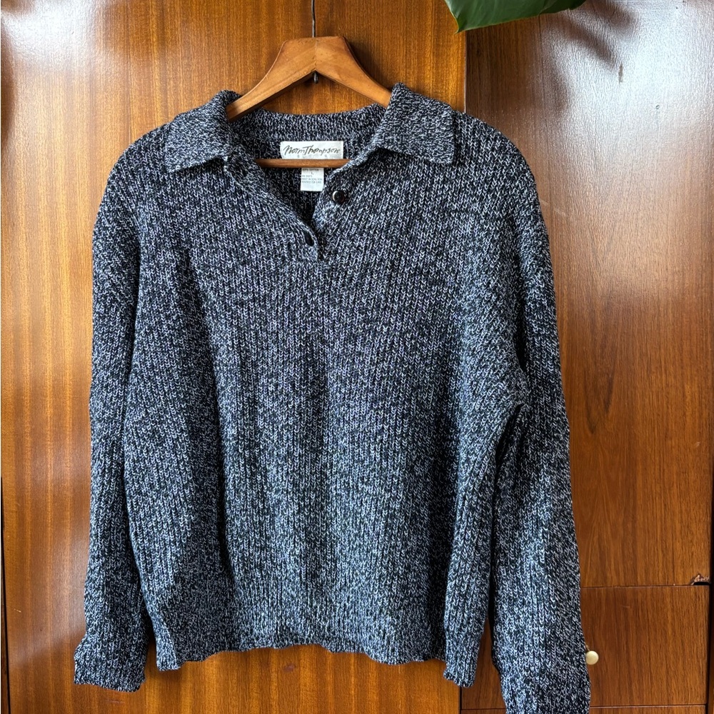 Norm Thompson Men's Charcoal Marled V-Neck Sweater